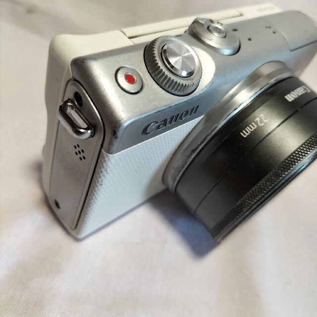 Canon EOS M100 ボディ WH-