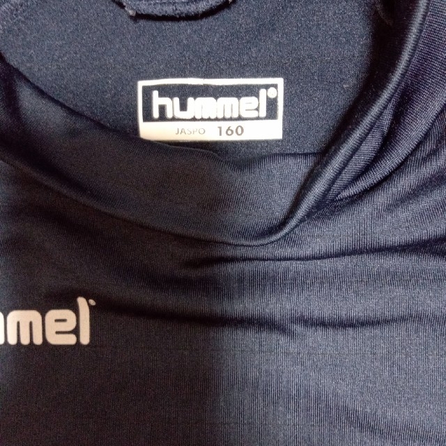 hummel(ヒュンメル)のhummel　160センチ   アンダーシャツ　紺色　厚手 キッズ/ベビー/マタニティのキッズ服男の子用(90cm~)(Tシャツ/カットソー)の商品写真