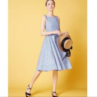 美品✨　FOXEY フォクシー　リネンワンピース　ホワイトベージュ　ロゴ　38