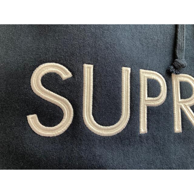 Supreme(シュプリーム)のSupreme 22AW Capital Hooded Sweatshirt  メンズのトップス(パーカー)の商品写真
