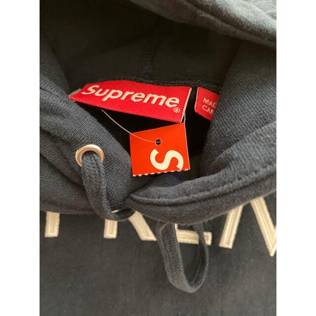 Supreme(シュプリーム)のSupreme 22AW Capital Hooded Sweatshirt  メンズのトップス(パーカー)の商品写真