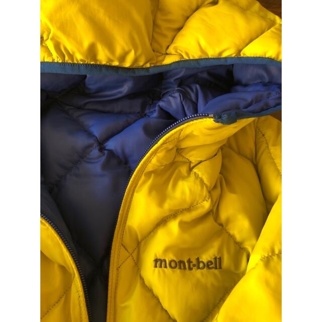 mont bell(モンベル)のモンベルのダウン　キッズ　130 リバーシブル キッズ/ベビー/マタニティのキッズ服男の子用(90cm~)(ジャケット/上着)の商品写真