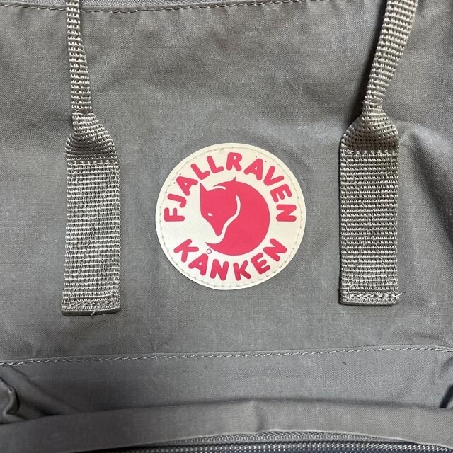 FJALL RAVEN(フェールラーベン)の最終お値下げ！FJALLRAVEN  カンケンリュック レディースのバッグ(リュック/バックパック)の商品写真