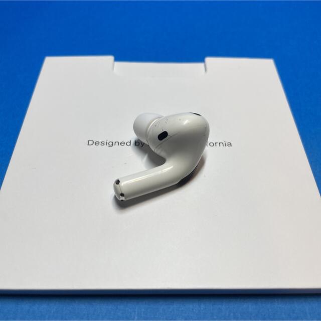 Apple(アップル)のAirPods Pro 右耳 R スマホ/家電/カメラのオーディオ機器(ヘッドフォン/イヤフォン)の商品写真