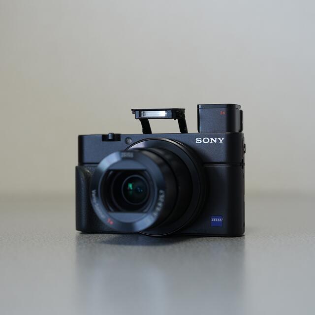 SONY RX100M3 ＋ 32GB microSD ＋ 純正グリップ