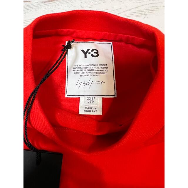 Y-3(ワイスリー)のY-3 ヨウジヤマモト　後ろバルーン調カットソー xxs レディースのトップス(Tシャツ(半袖/袖なし))の商品写真