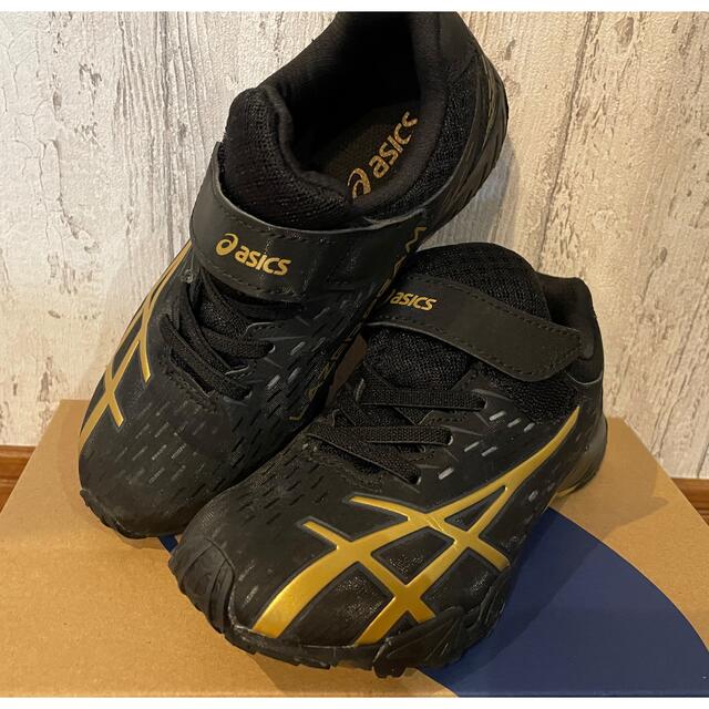 asics(アシックス)のasics アシックス レーザービーム 子供靴SE-MG 1154A068 キッズ/ベビー/マタニティのキッズ靴/シューズ(15cm~)(スニーカー)の商品写真