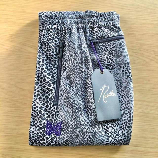 KP213 ストレート XS レオパード 豹柄 ホワイト 白 leopard