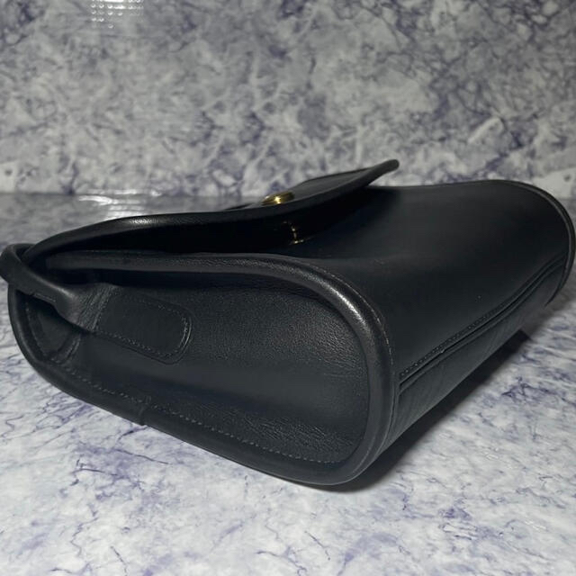 COACH(コーチ)の極美品 オールドコーチ COACH レザー ブラック 黒 ショルダー 9892 レディースのバッグ(ショルダーバッグ)の商品写真