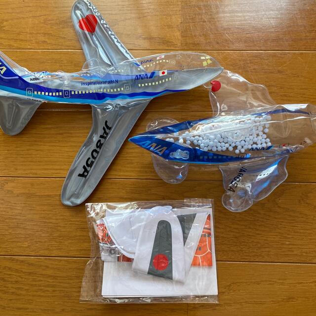 ANA(全日本空輸)(エーエヌエー(ゼンニッポンクウユ))のANA 飛行機風船×3 キッズ/ベビー/マタニティのおもちゃ(電車のおもちゃ/車)の商品写真