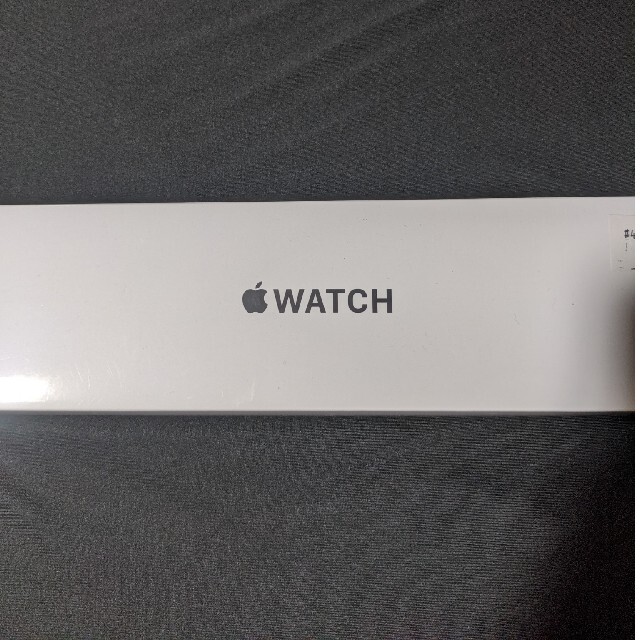 新品 Apple Watch SE GPSモデル 40mm MKQ13J/A