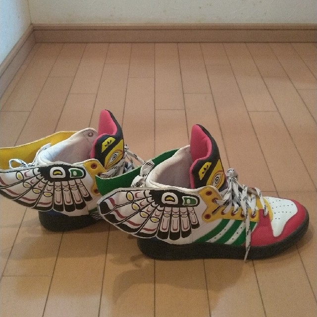 JEREMY SCOTT(ジェレミースコット)のadidas ジェレミースコットスニーカー レディースの靴/シューズ(スニーカー)の商品写真