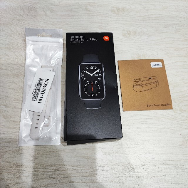 ショップ Xiaomi band 7 pro ブラック 新品 スマートウォッチ シャオミ