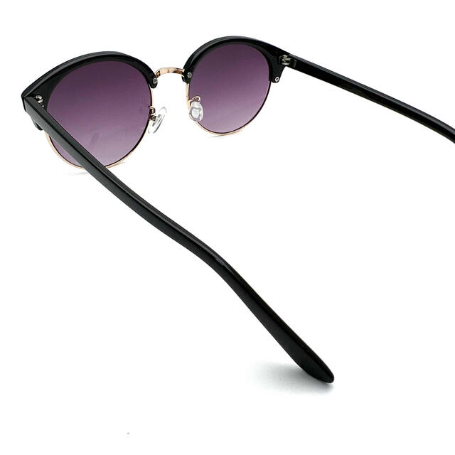 レトロな雰囲気のサーモントサングラス　ブラックフレーム　スモークハーフ メンズのファッション小物(サングラス/メガネ)の商品写真