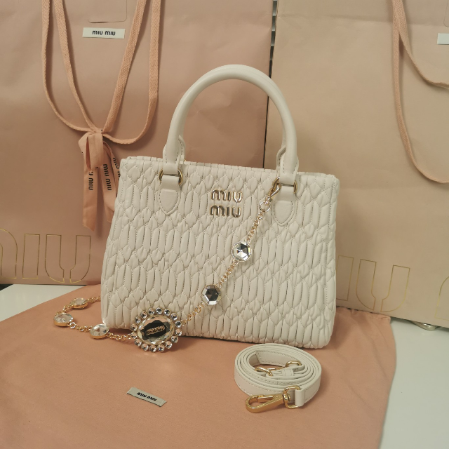 超ポイントバック祭】 Hermes - miumiuハンドバッグ ハンドバッグ