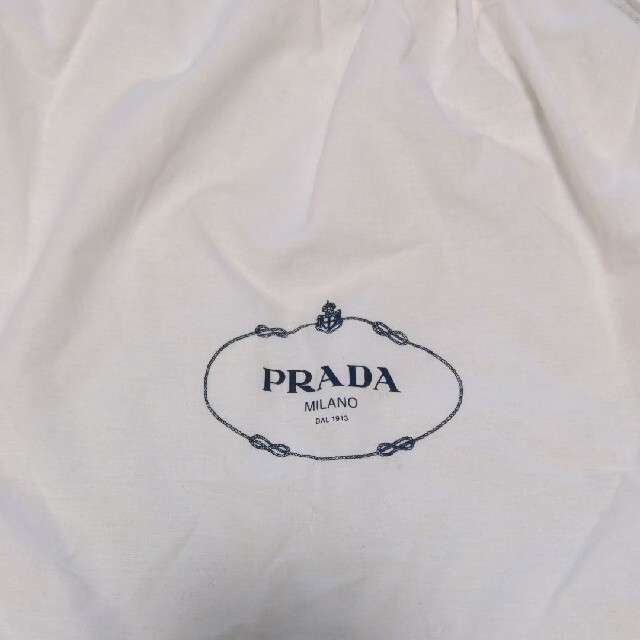 PRADA(プラダ)のPRADAプラダ✩保存袋 レディースのバッグ(ショップ袋)の商品写真