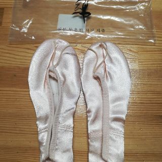 キラリ様専用!バレエシューズ*新品·未使用！*22センチ(ダンス/バレエ)