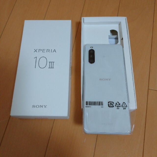 新品 SONY XPERIA 10 Ⅲ 128GB ホワイト SIMフリー