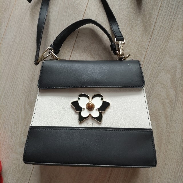 FURLA　フルラ　ムゲット　2wayショルダーバッグ