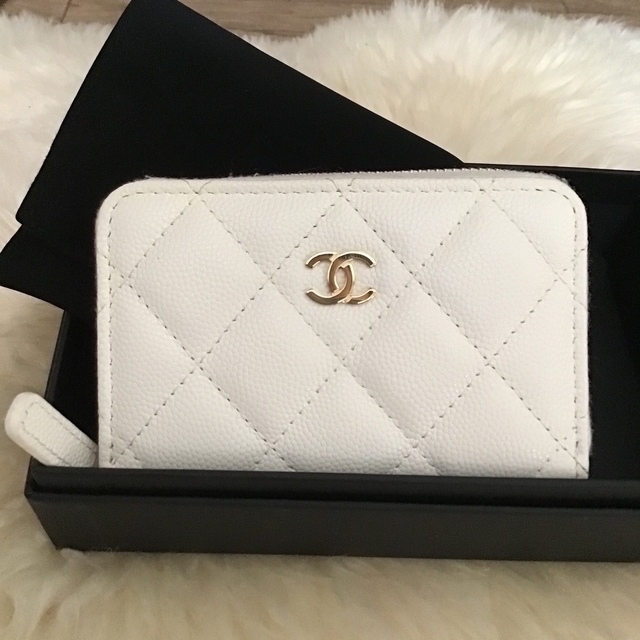 CHANEL(シャネル)のシャネル カードケース　　らむ様専用 レディースのファッション小物(名刺入れ/定期入れ)の商品写真