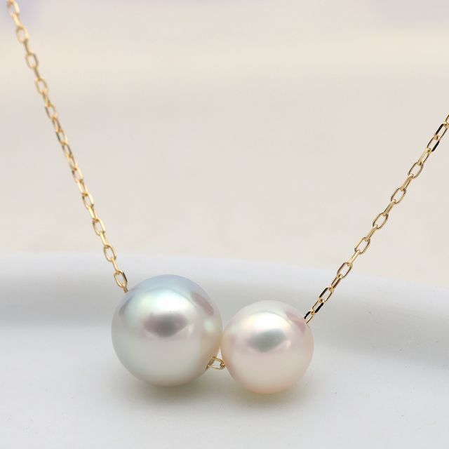 あこや真珠 2色 使用 2粒の貫通ネックレス 0.20小豆40cm18金