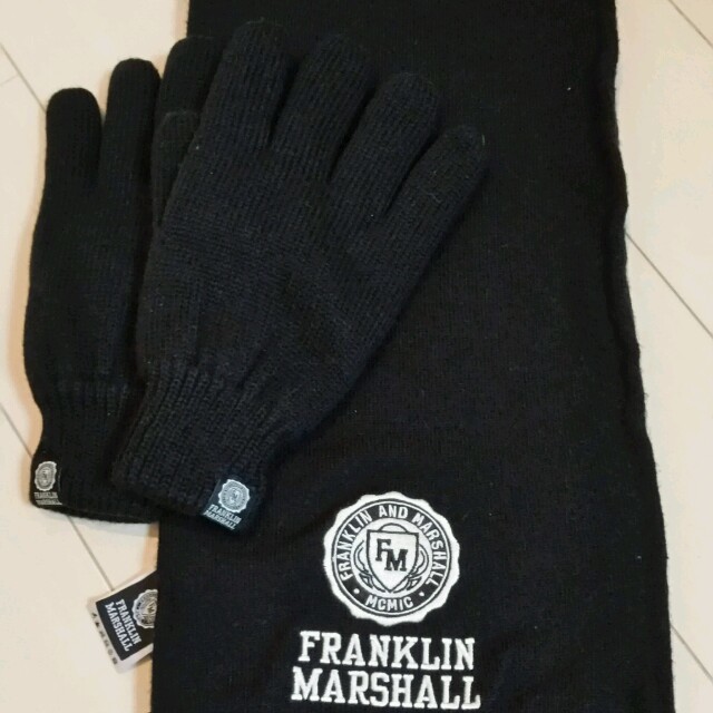 FRANKLIN&MARSHALL(フランクリンアンドマーシャル)のフランクリンマーシャル黒マフラー手袋 メンズのファッション小物(手袋)の商品写真