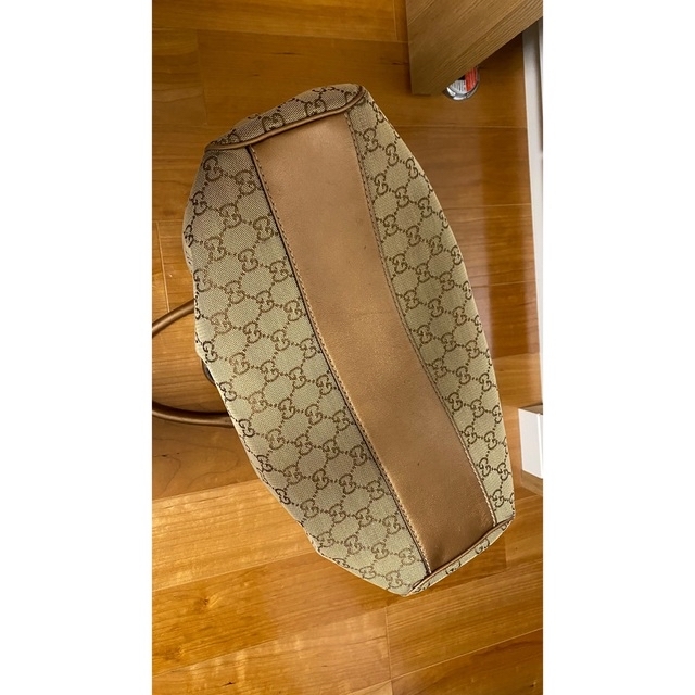 Gucci(グッチ)のハナミズキ様専用　GUCCI バック　格安 レディースのバッグ(ハンドバッグ)の商品写真