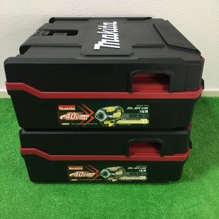 ☆新品未使用　makita  TD001  2台　40V  インパクトドライバー(工具)