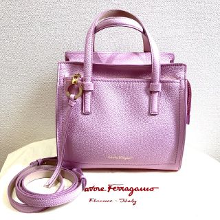 サルヴァトーレフェラガモ(Salvatore Ferragamo)のゆうな様専用🎀極美品🎀フェラガモ🎀amy(ハンドバッグ)