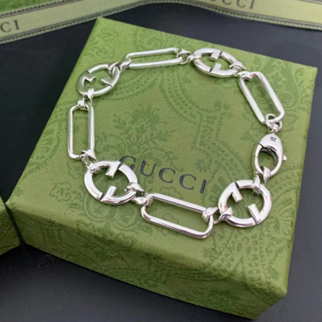 ✨『2年保証』✨ GUCCI インターロッキングG ブレスレット サイズ18