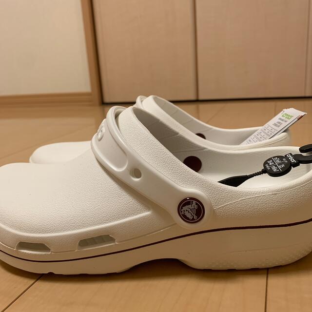 CROSS(クロス)のクロックス　白 レディースの靴/シューズ(サンダル)の商品写真