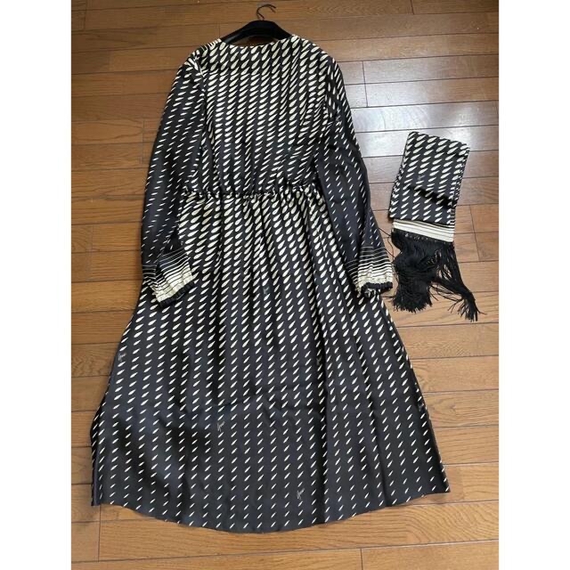 りがとうご Gucci - グッチワンピース GUCCI ドレス 新品未使用