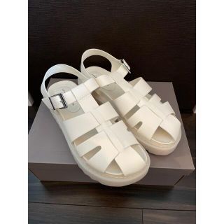 チャールズアンドキース(Charles and Keith)のカットアウトスポーツサンダル(サンダル)