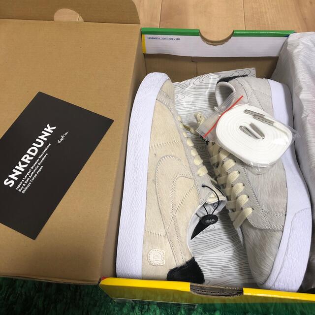 スニーカーNike sb zoom blazer low QS ブレザー ベアブリック