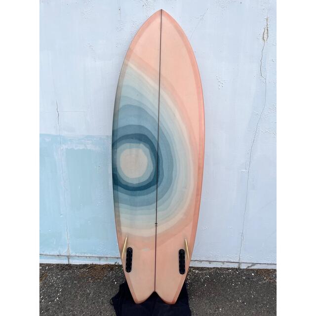 超希少 Derrick Disney surfboard twinzer 5.5 スポーツ/アウトドアのスポーツ/アウトドア その他(サーフィン)の商品写真