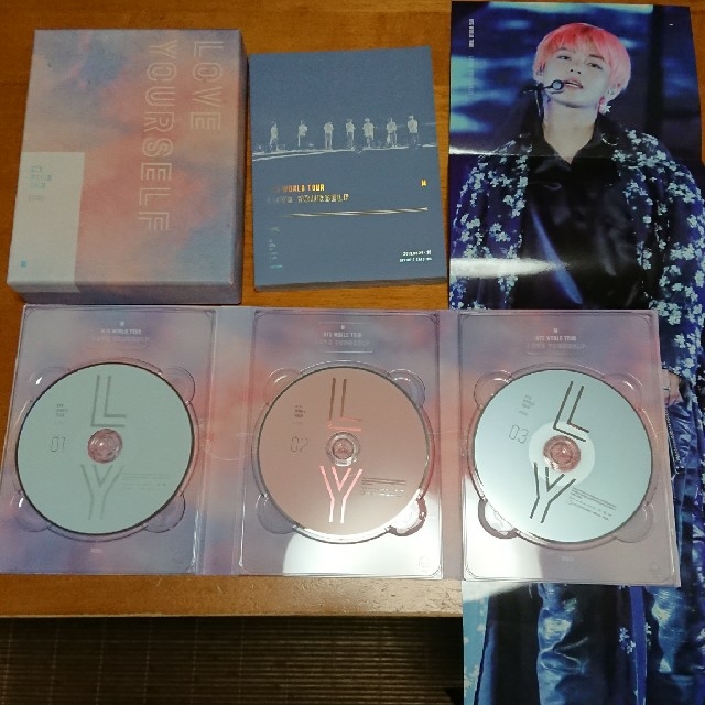 BTS LOVE  YOURSELF SEOUL DVD ポスター テテ