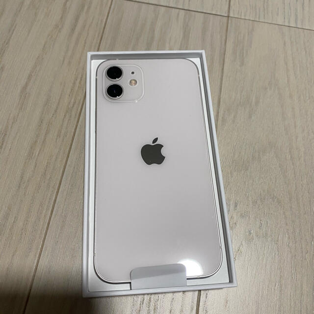 iPhone - 新品未使用品　iPhone12 64GB  ホワイト　SIMフリー