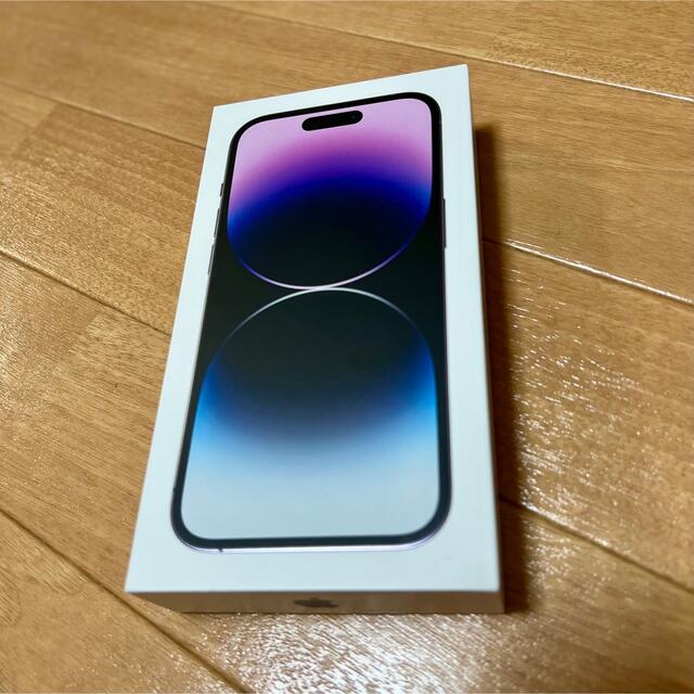 iPhone(アイフォーン)のiPhone14promax 512GB 新品 SIMフリー　ディープパープル スマホ/家電/カメラのスマートフォン/携帯電話(スマートフォン本体)の商品写真