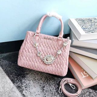 ミュウミュウ クリスタルの通販 1,000点以上 | miumiuを買うならラクマ ミュウミュウ クリスタルの通販 1,000点以上 | miumiuを買うならラクマ