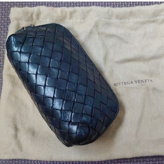 ボッテガヴェネタ(Bottega Veneta)の人気！ボッテガヴェネタ　イントレチャート　ポーチ　ブラック(ポーチ)