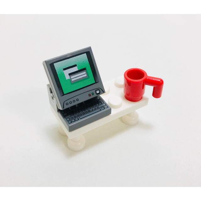 Lego(レゴ)の【新品未使用】レゴ　LEGO PC パソコン　デスクトップ　ダークグレー キッズ/ベビー/マタニティのおもちゃ(知育玩具)の商品写真