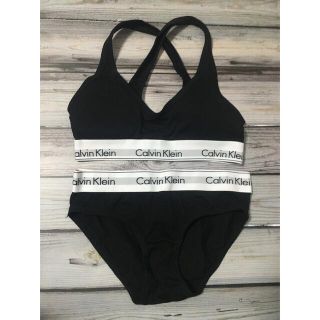 シーケーカルバンクライン(ck Calvin Klein)のカルバンクライン　レディース　上下セット　クロスブラショーツ　ブラック　Mサイズ(ブラ&ショーツセット)