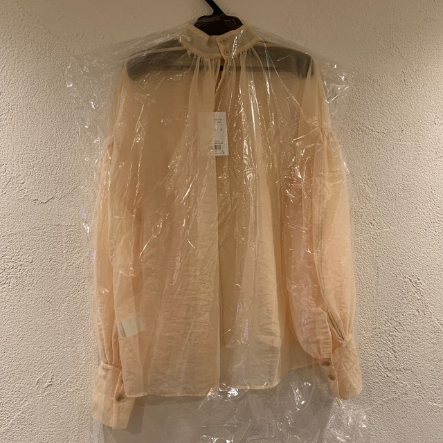 新品未開封 CLANE  SHEER PUFF TOPS