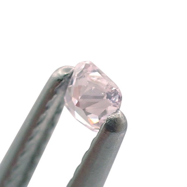 0.102ct ファンシー パープル ピンク ダイヤモンド ダイヤ ルース 裸石 レディースのアクセサリー(その他)の商品写真