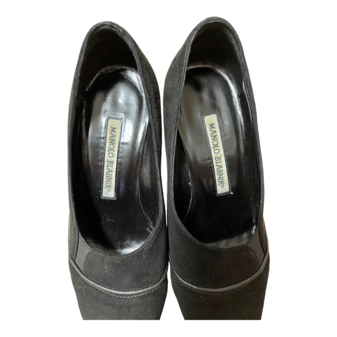 MANOLO BLAHNIK(マノロブラニク)の正規マノロブラニク　[MANOLO BLAHNIK ]スエードパンプス　ブーティ レディースの靴/シューズ(ブーティ)の商品写真
