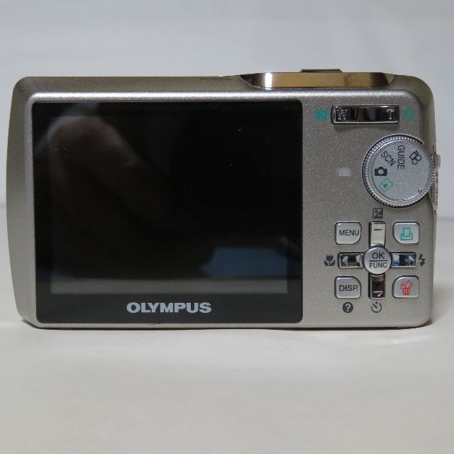 OLYMPUS(オリンパス)のオリンパス μ 750 [シルバー]（新品・未使用）[**1593] スマホ/家電/カメラのカメラ(コンパクトデジタルカメラ)の商品写真