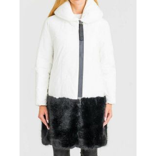 アルマーニ(Emporio Armani) ダウンジャケット(レディース)の通販 28点 アルマーニ(Emporio Armani) ダウンジャケット(レディース)の通販 28点