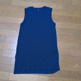 ユニクロ(UNIQLO)のUNIQLOプルオーバー(カットソー(半袖/袖なし))