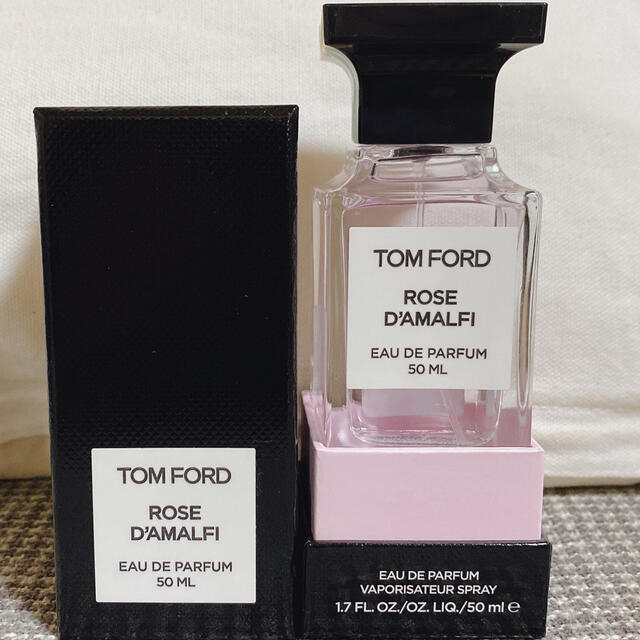 TOM FORD(トムフォード)のトムフォード　ローズダマルフィ　オードパルファムスプレィ コスメ/美容の香水(ユニセックス)の商品写真