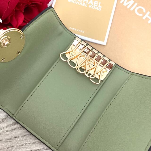 《新品》MICHAEL KORS グリーン シグネチャー レザー キーケース